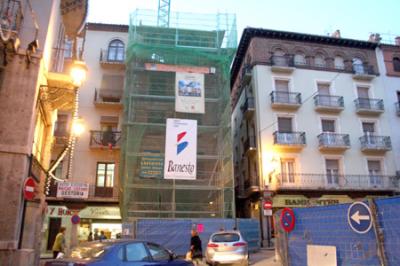 20081108080309-edificio-pagar-diario-de-teruel.jpg